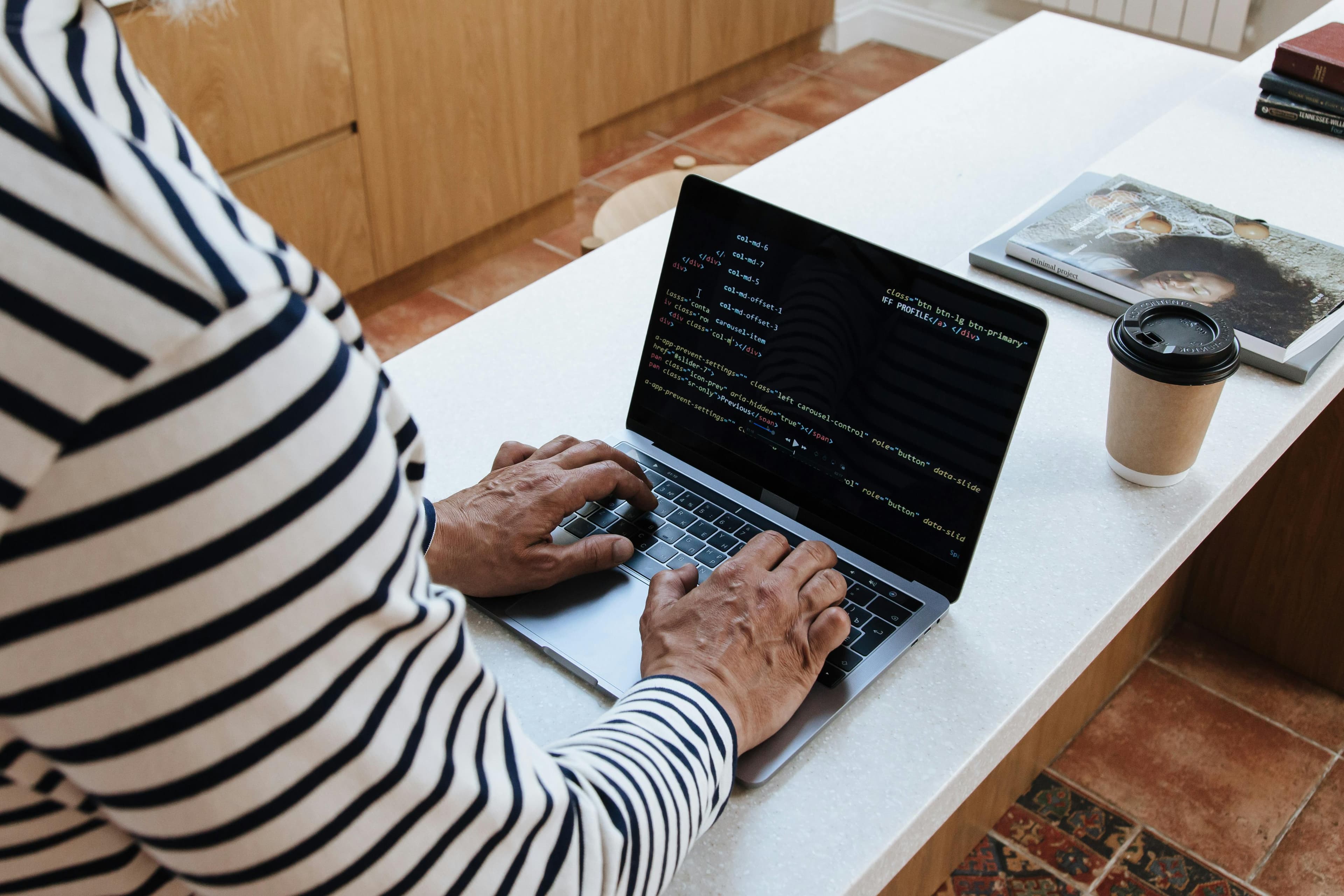 Application support & maintenance